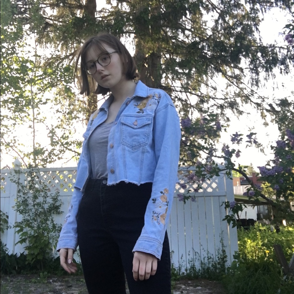 Embroidered denim jacket